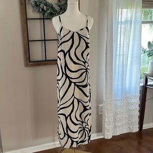 New Look Black and Cream Midi Dress